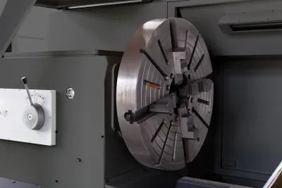 Фото JET JCT-40 CNC токарный станок с ЧПУ Siemens 828D (Fanuc 0i) в интернет-магазине ToolHaus.ru