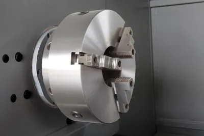 Фото JET JCT-32 CNC токарный станок с ЧПУ Siemens 828D (Fanuc 0i) в интернет-магазине ToolHaus.ru